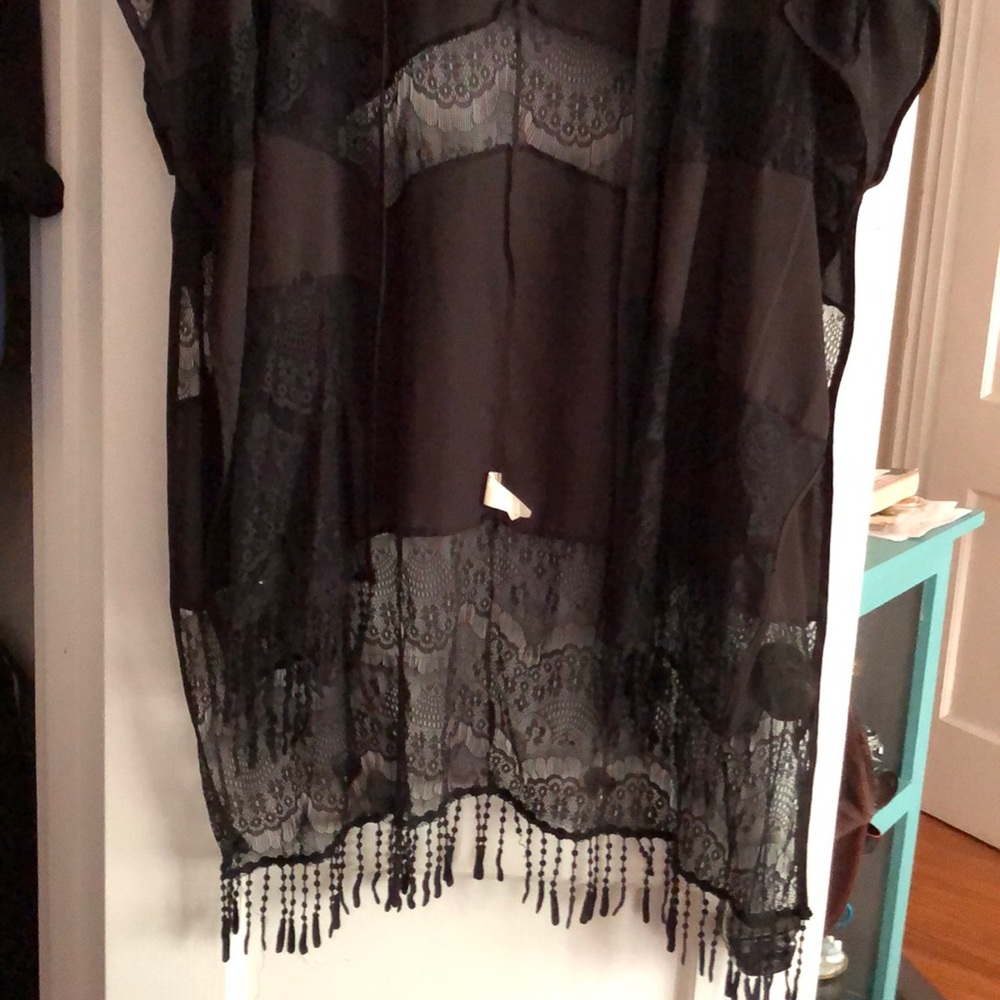 Tunic - Picture 2 of 4